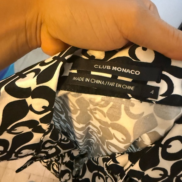 Club Monaco Fleur De Lis Retro Short Sleeve Button Front Dress - Picture 4 of 7